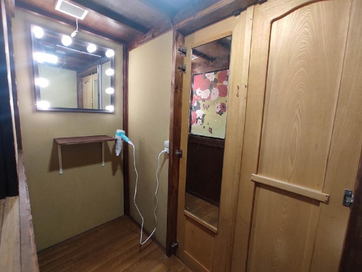 Guesthouse Kincha 駅東口 Utsunomiya Luaran gambar